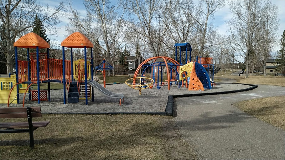 Playground, Oakridge