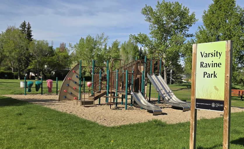 Viceroy Dr NW Playground