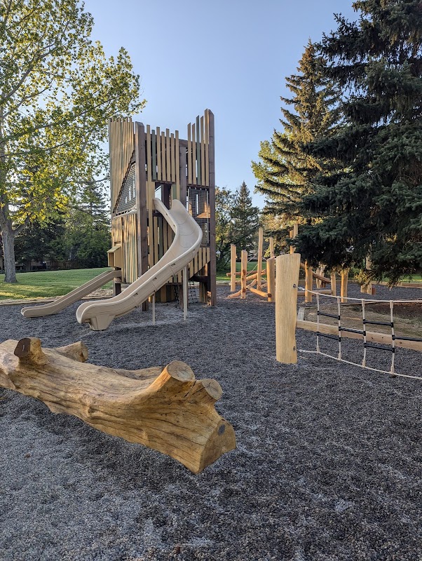 Oakridge Wy SW Playground
