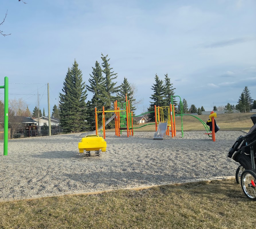 Cedar Ridge Cr SW Playground