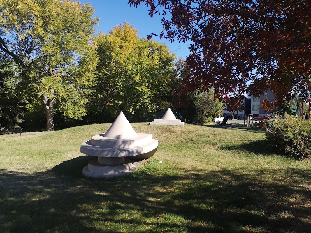 Playground, Bankview