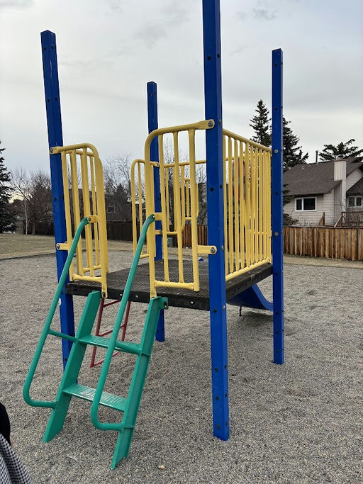 Bergen Cr NW Playground