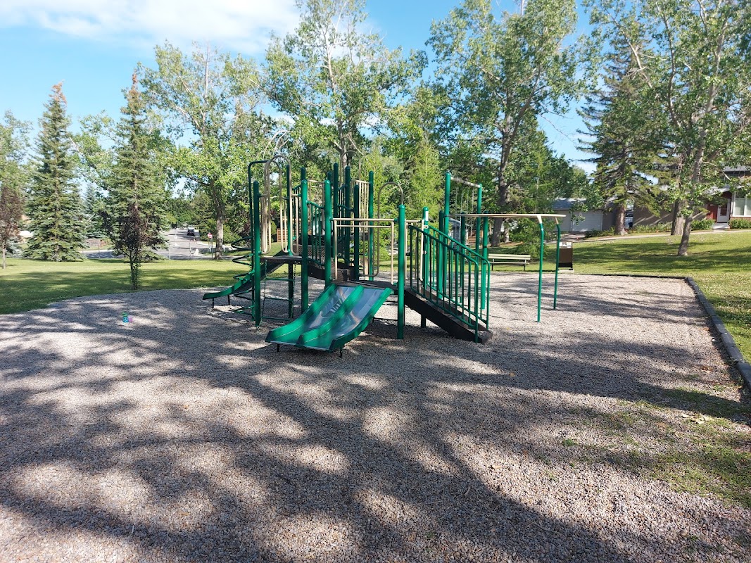 Playground, Charleswood