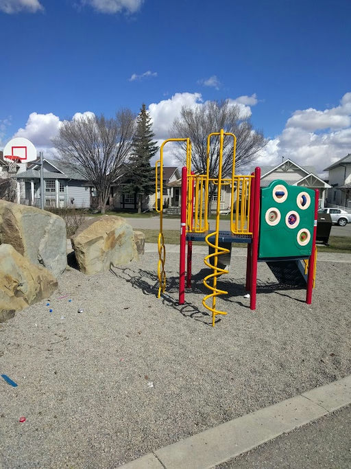 Martinridge Gv NE Playground