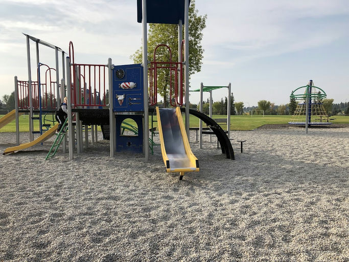 Playground, Deer Ridge