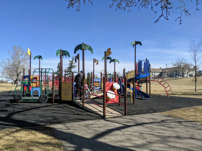Playground, Vista Heights