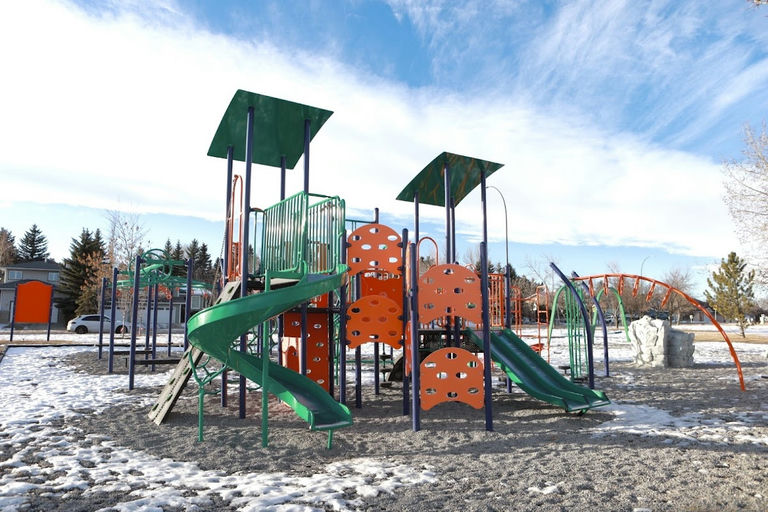 Playground, Patterson