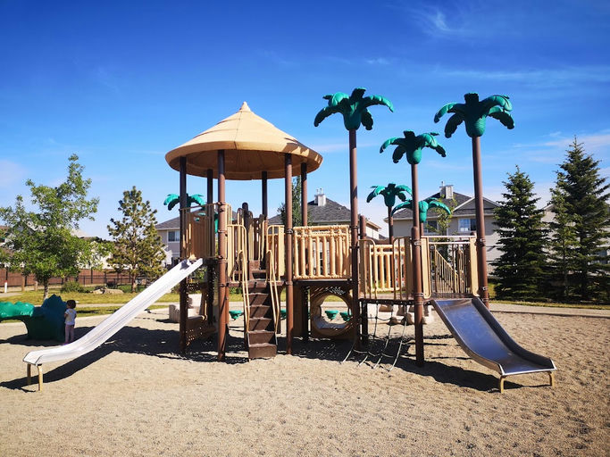 Cranberry Gr SE Playground