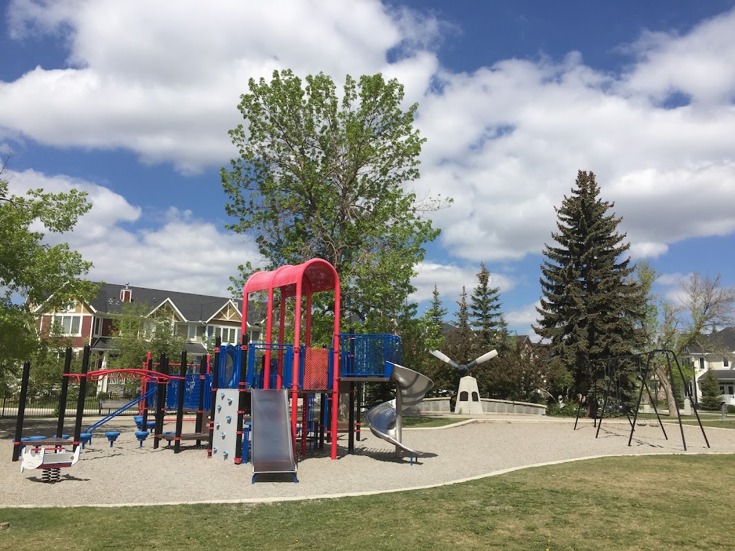 Playground, Garrison Green