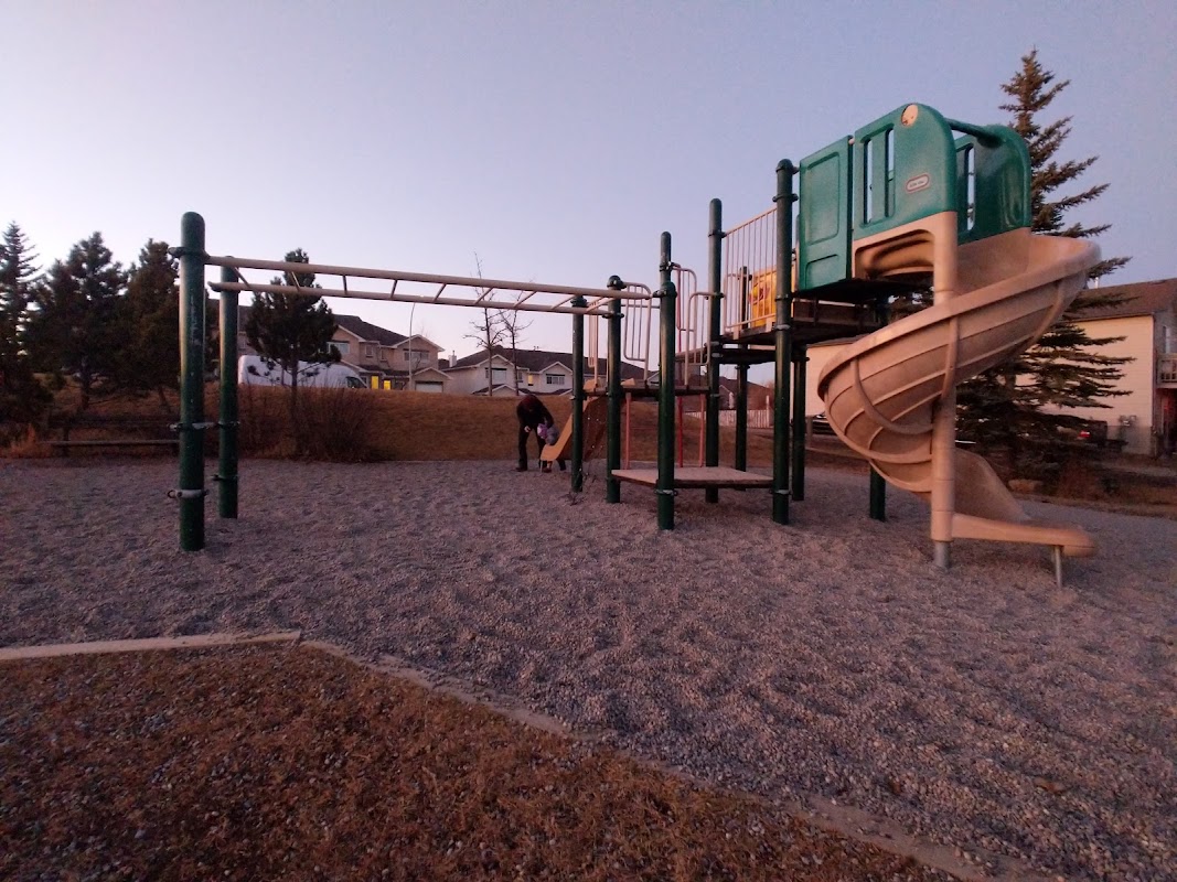 Playground, Country Hills