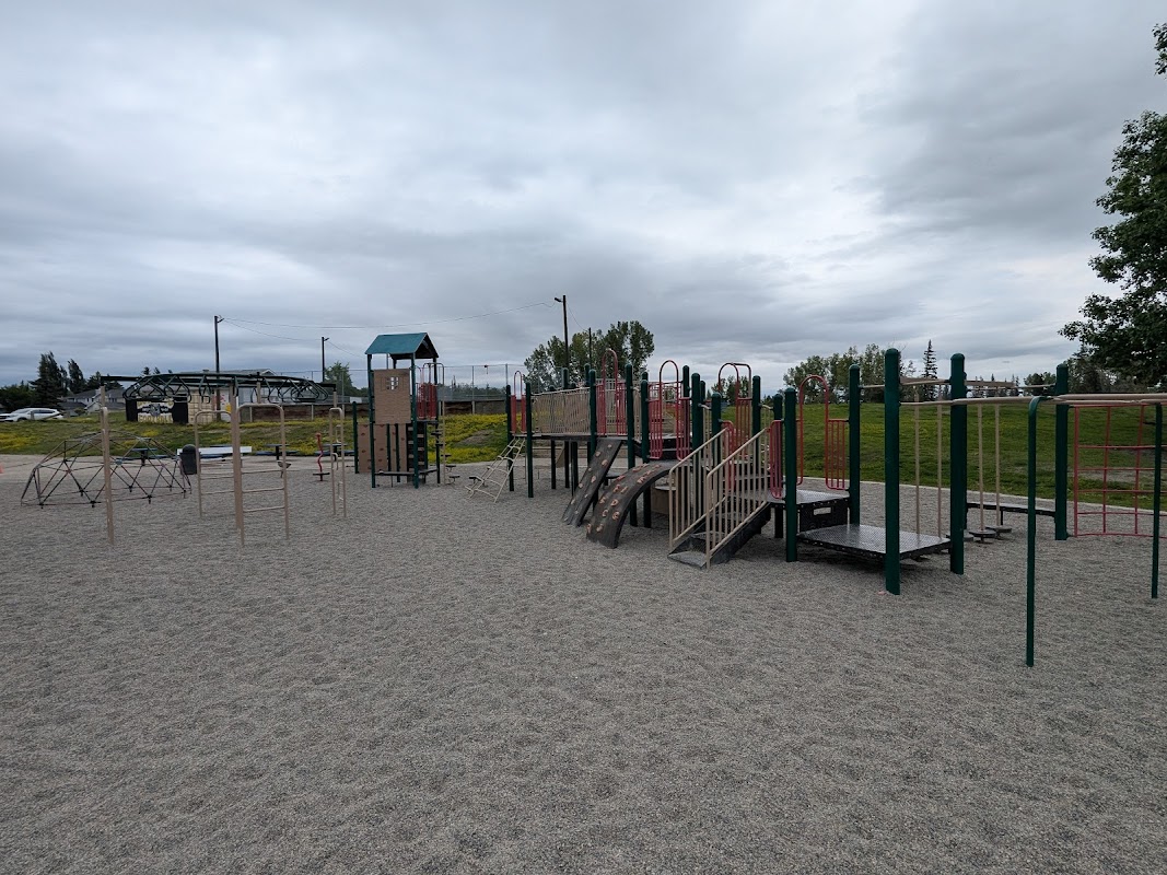 Playground, Millrise