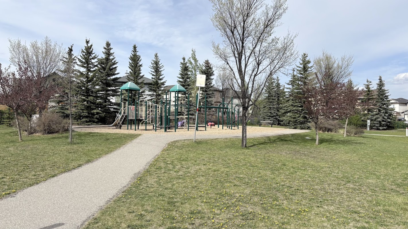 Weston Mr SW & Weston Wy SW