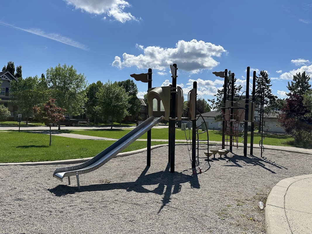 Elgin Wy SE Playground