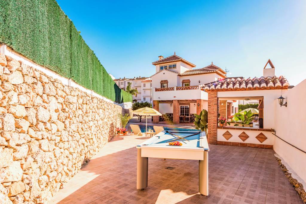 AGP_83437_Villa_Sol_Nerja_1221_04.jpg