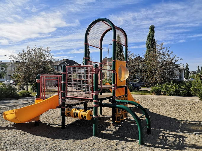 Playground, Cranston