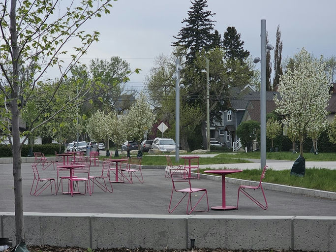 Playground, Tuxedo Park