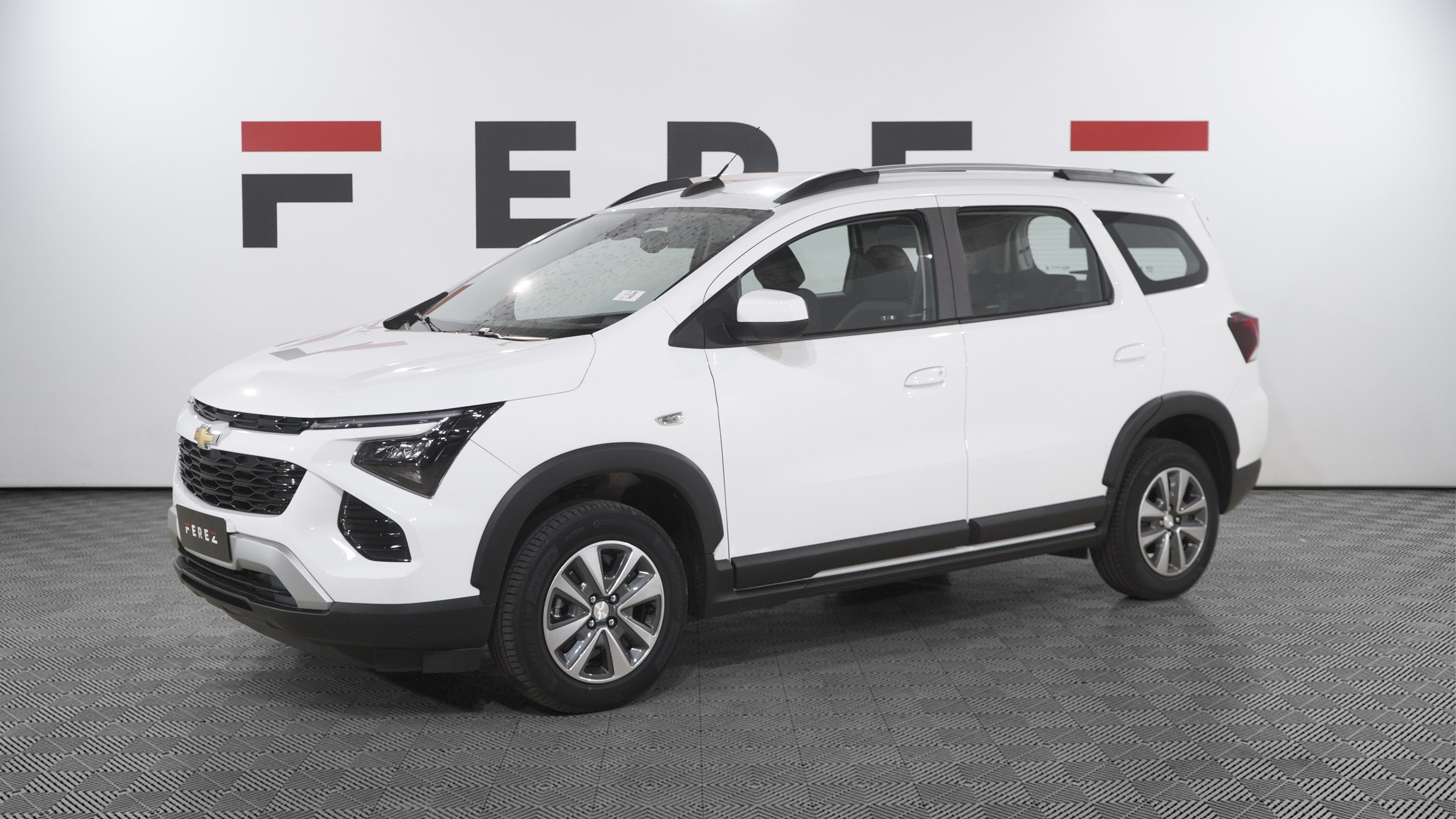 chevrolet SPIN 1.8 LT MT 5AS