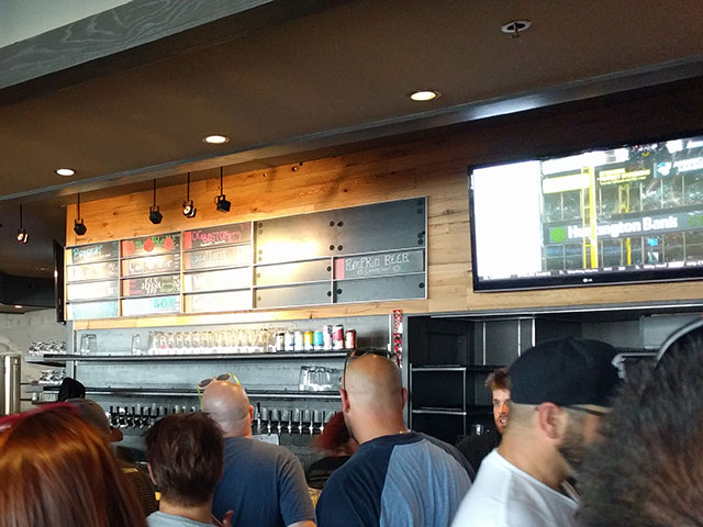 Beerworks Brewing Company (Boston/Fenway) gallery image 1