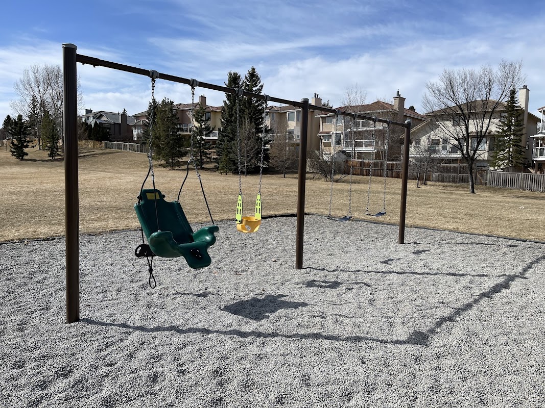 Signal Hill Ht SW & Sirocco Dr SW