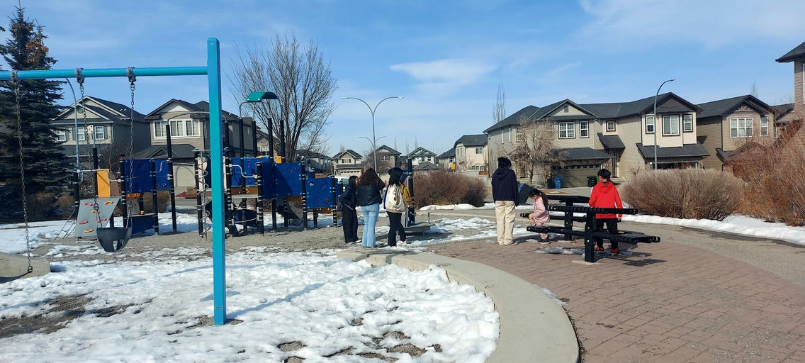 Kincora Gv NW Playground