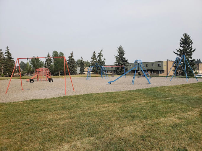 Glenbrook Dr SW Playground