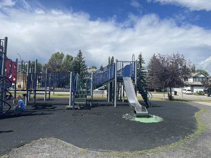 Playground, Chaparral