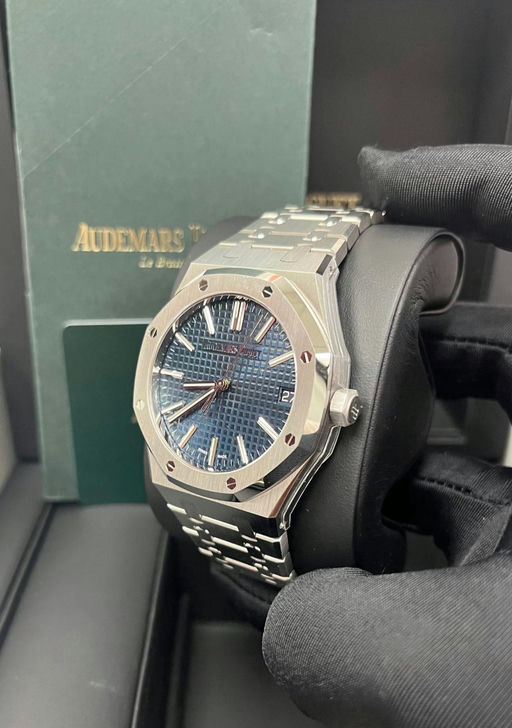 Audemars Piguet Royal Oak Ref. 15510 st blue (1)