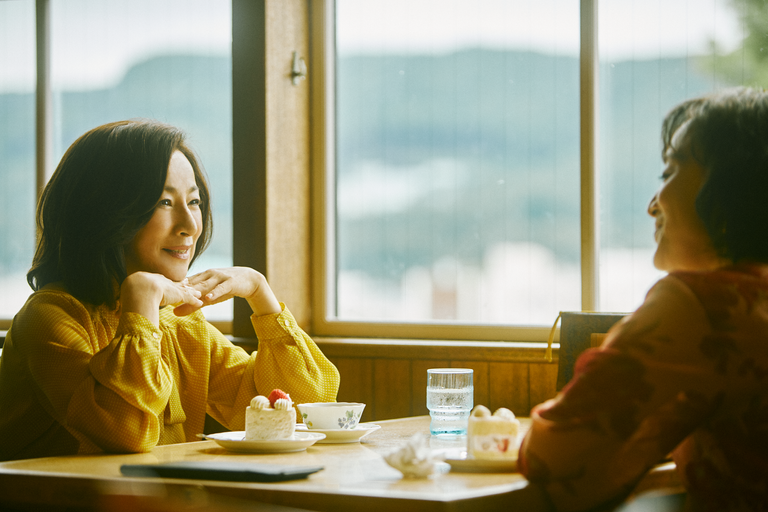 ©2022 “A Hundred Flowers” Film Partners