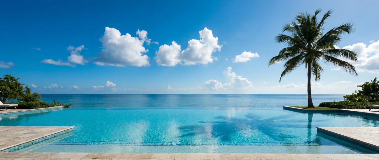 Turquoise Infinity Pool Horizon