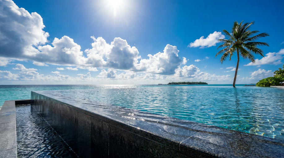 Infinity Pool Calm Ocean Horizon