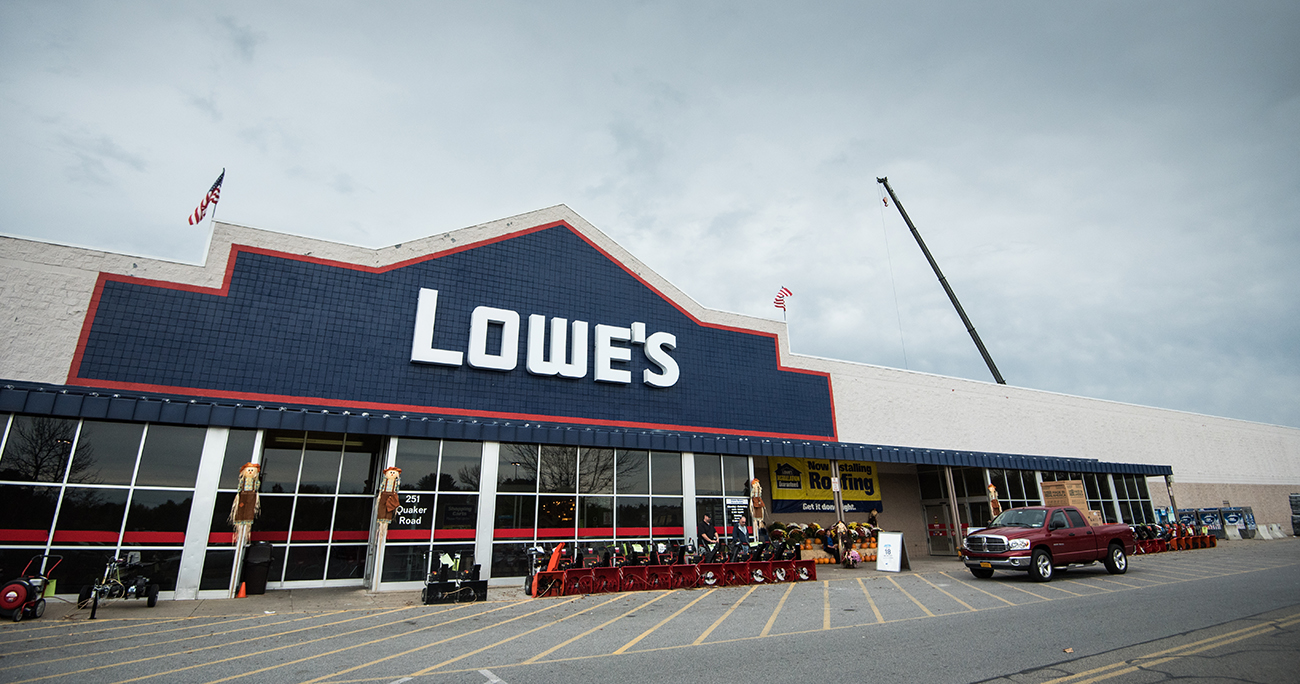 CRANE SERVICE - LOWES HOME IMPROVEMENT