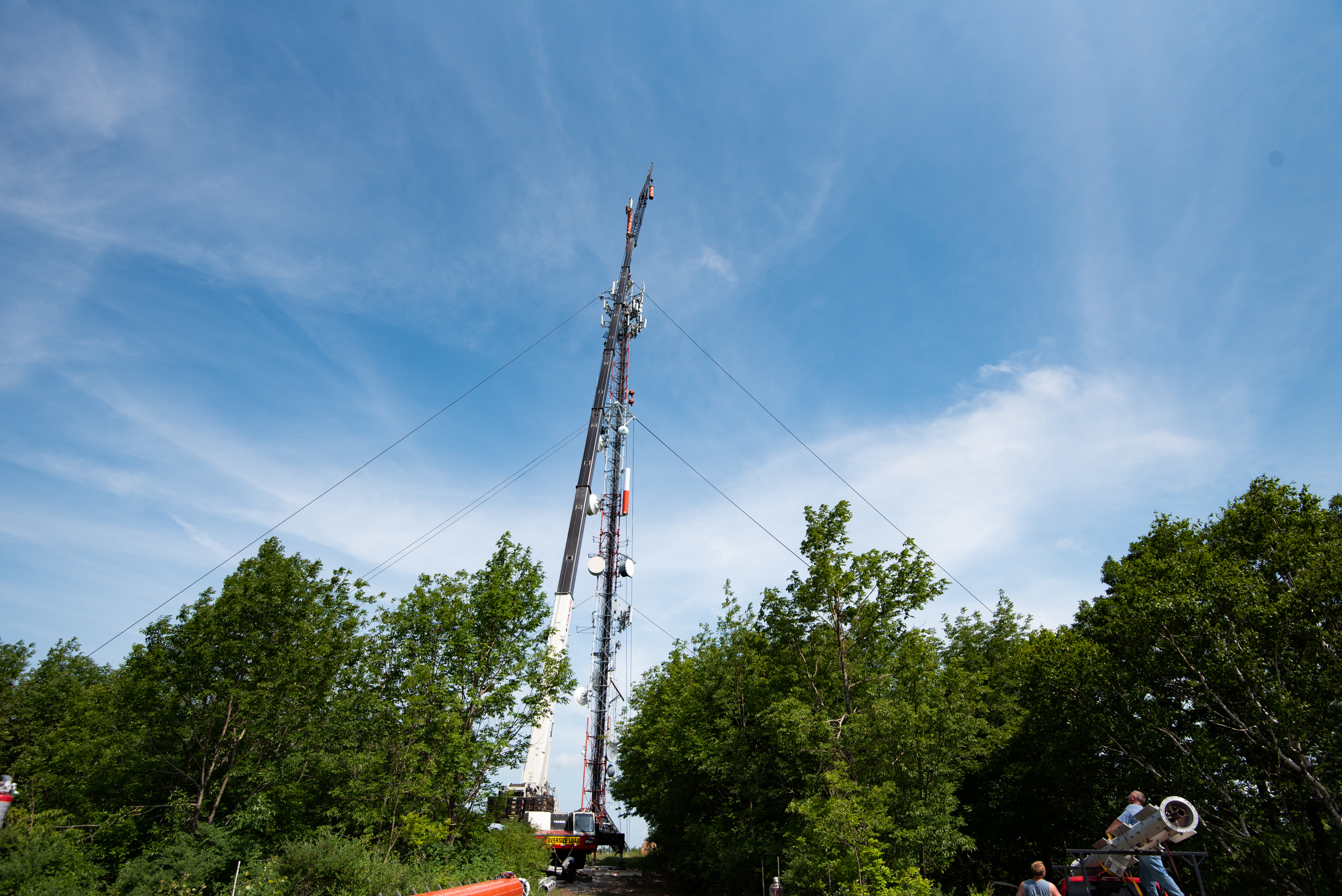 CRANE RENTAL FOR TOWER REMOVAL & INSTALLATION