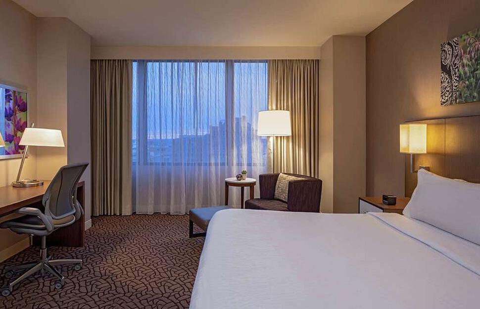 Hilton-Garden-Inn-Downtown-Dallas-6.jpg