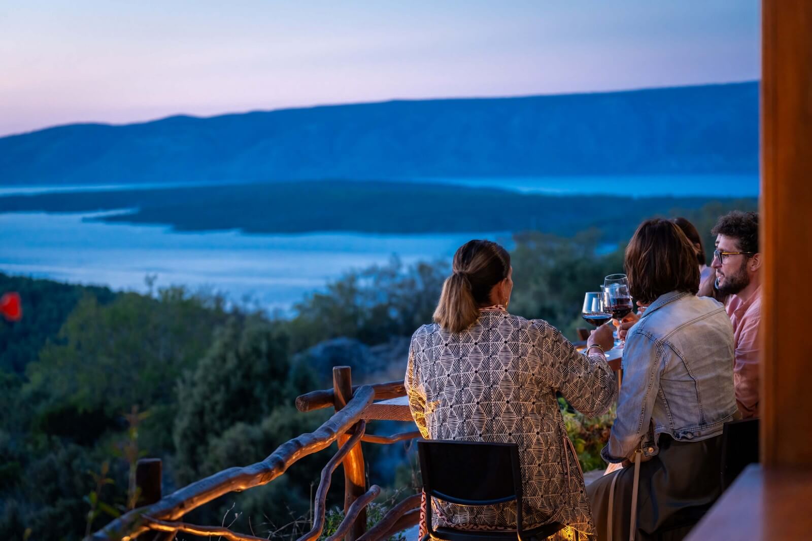 The Wines of Hvar – Private Half-Day Wine & Dining Experience