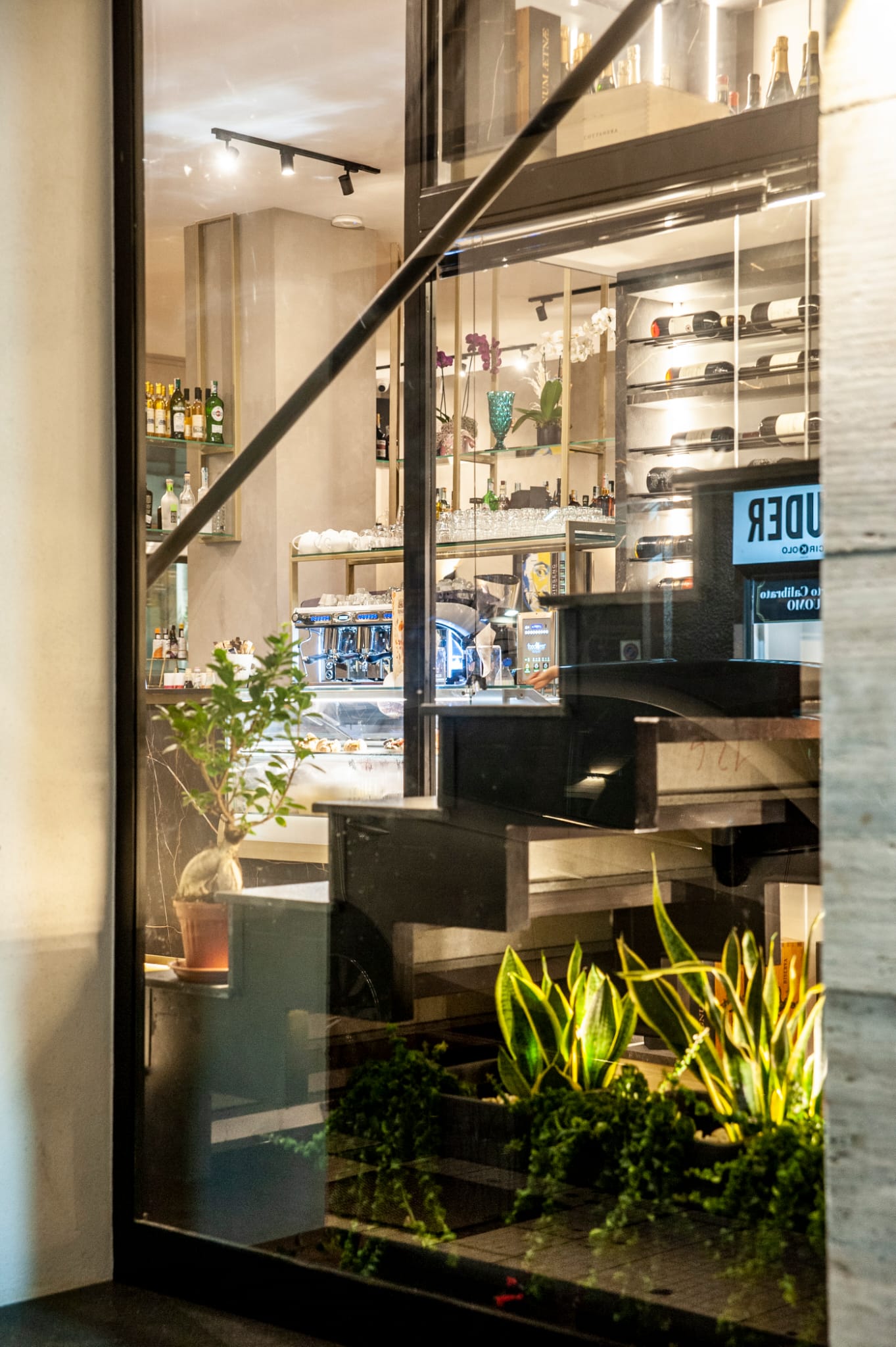 WhatsApp Image 2024-10-22 at 14.39.03 (1).jpeg