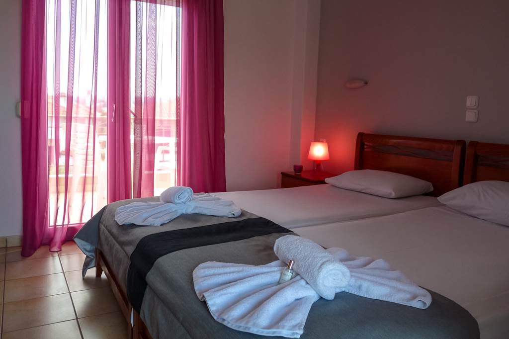 SKG_78726_Evripidis_Hotel_0618_03.jpg