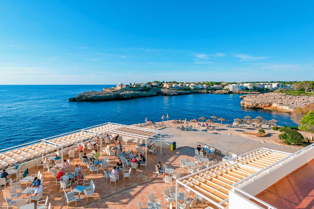 PMI_70362_JS_Cape_Colom_0622_05.jpg