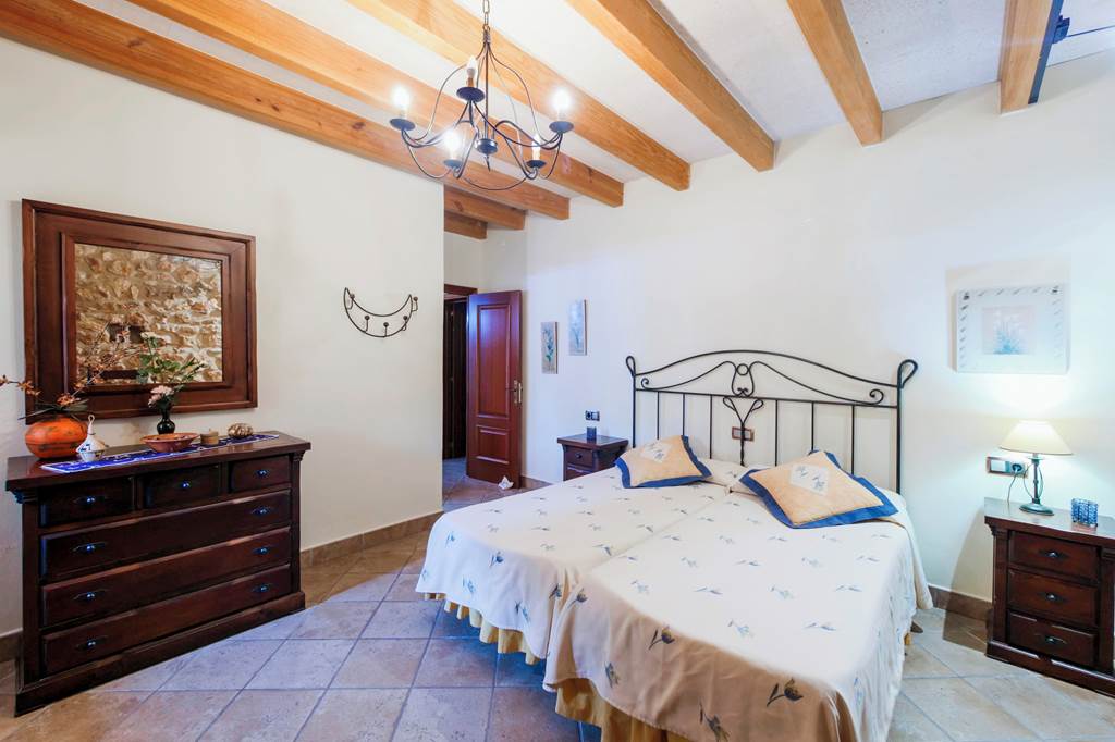 PMI_85316_Villa_Tort_0323_13.jpg