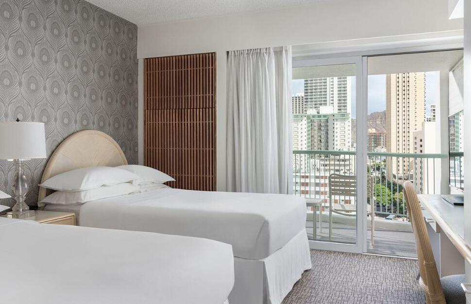 Sheraton-Princess-Kaiulani-11.jpg