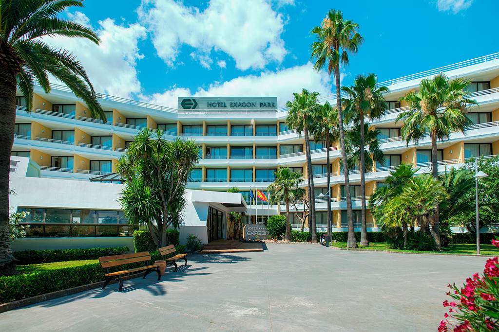 PMI_70931_Exagon_Park_Hotel_0723_04.jpg