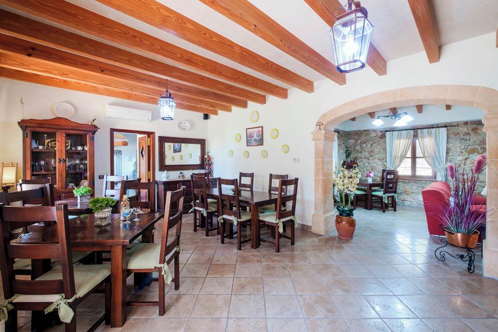 PMI_85316_Villa_Tort_0323_05.jpg