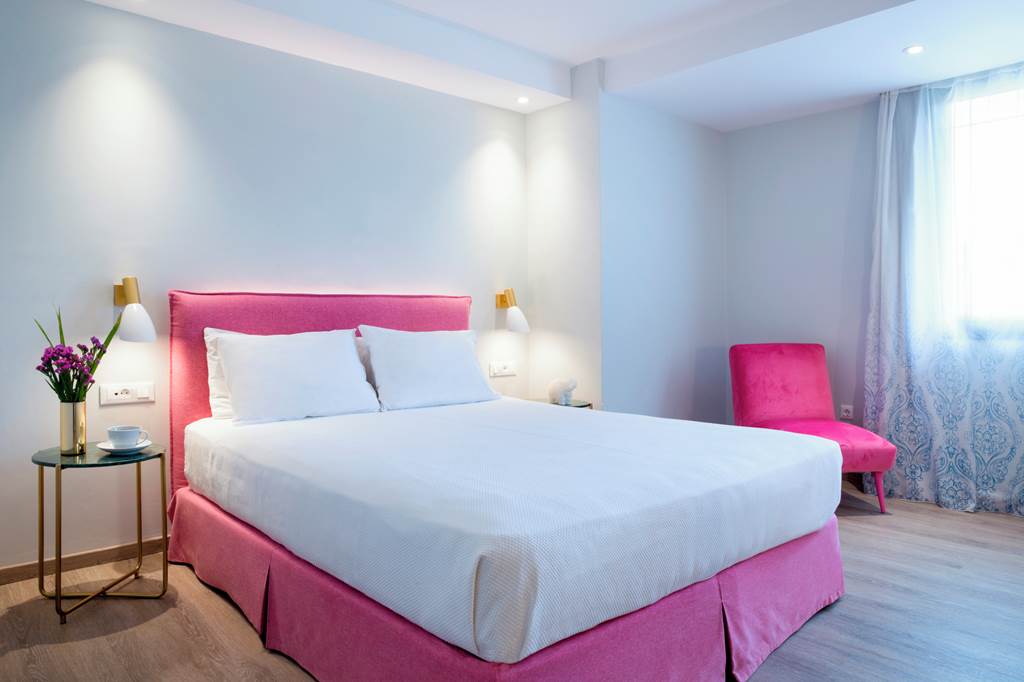 EFL_78586_The_Alley_hotel_1220_13.jpg