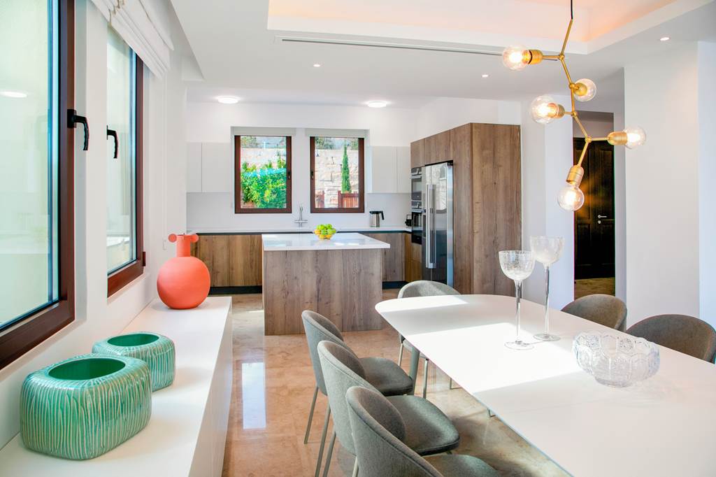 PFO_88022_Elite_Superior_Five_Bedroom_Villa_with_Private_Pool_UV06_0824_09.jpg