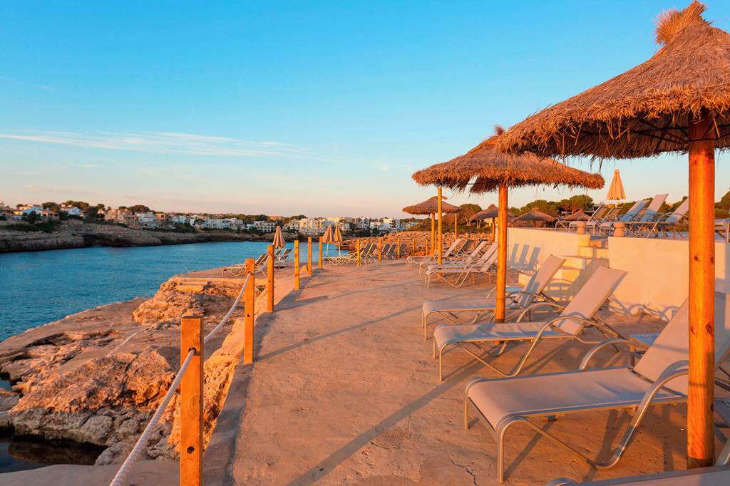 PMI_70362_JS_Cape_Colom_0325_02.jpg