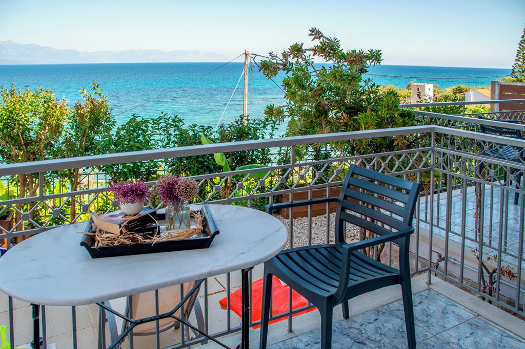 KLX_84319_Panorama_Apartments_Peloponnese_0323_09.jpg
