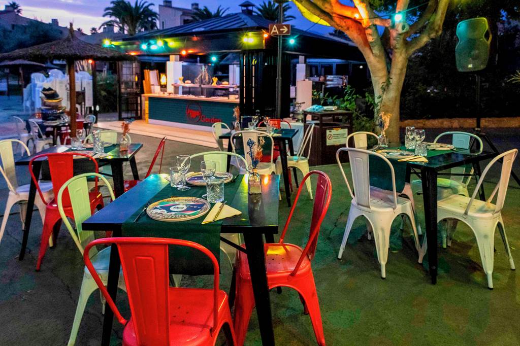 ALC_69232_Albir_Garden_Resort_&_Aquapark_1023_03.jpg