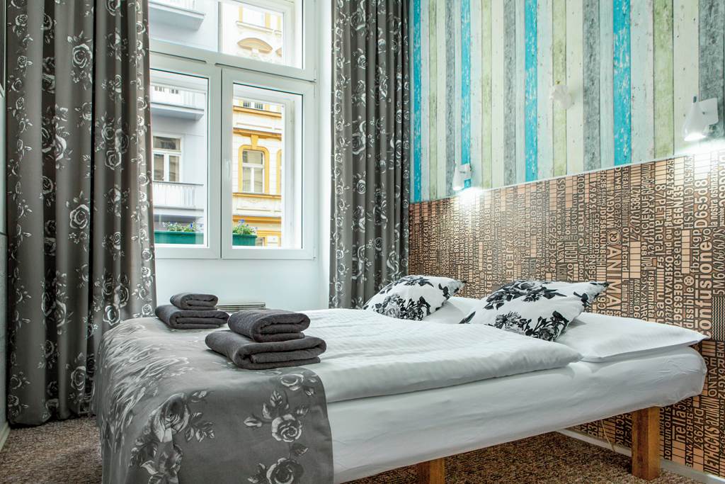 PRG_82745_Royal_Court_Hotel_0221_02.jpg