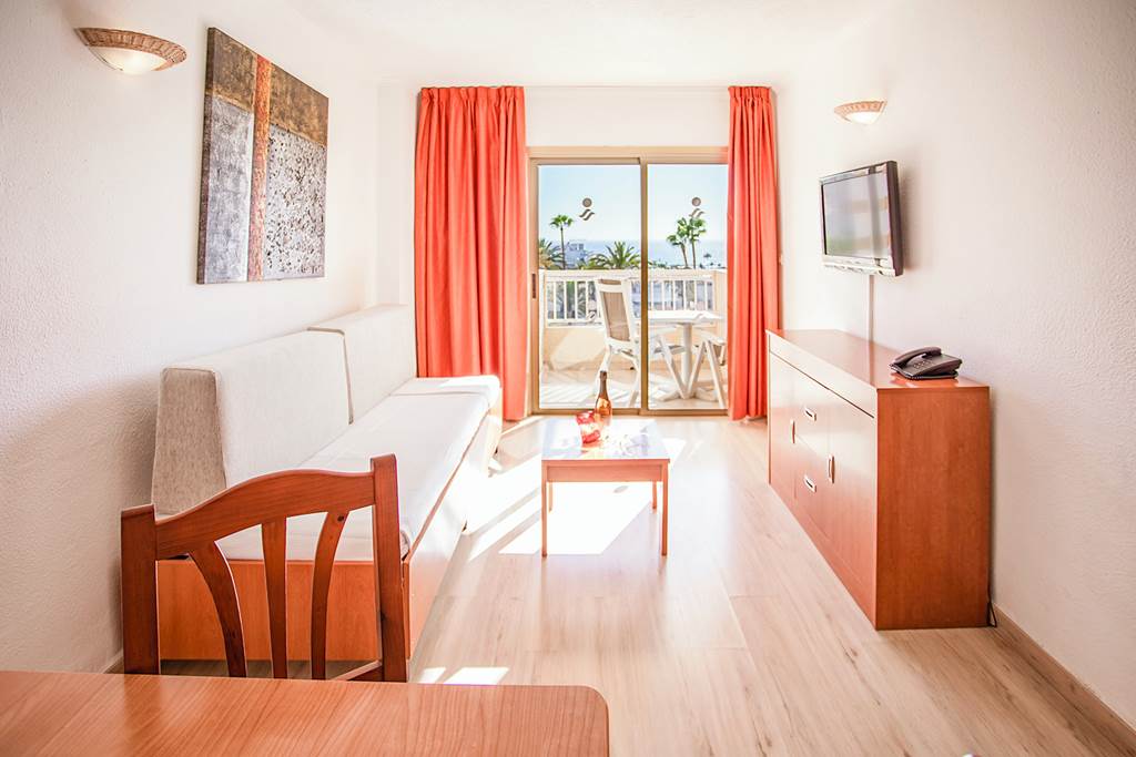 TFS_72022_Servatur_Caribe_Apartments_1222_02.jpg
