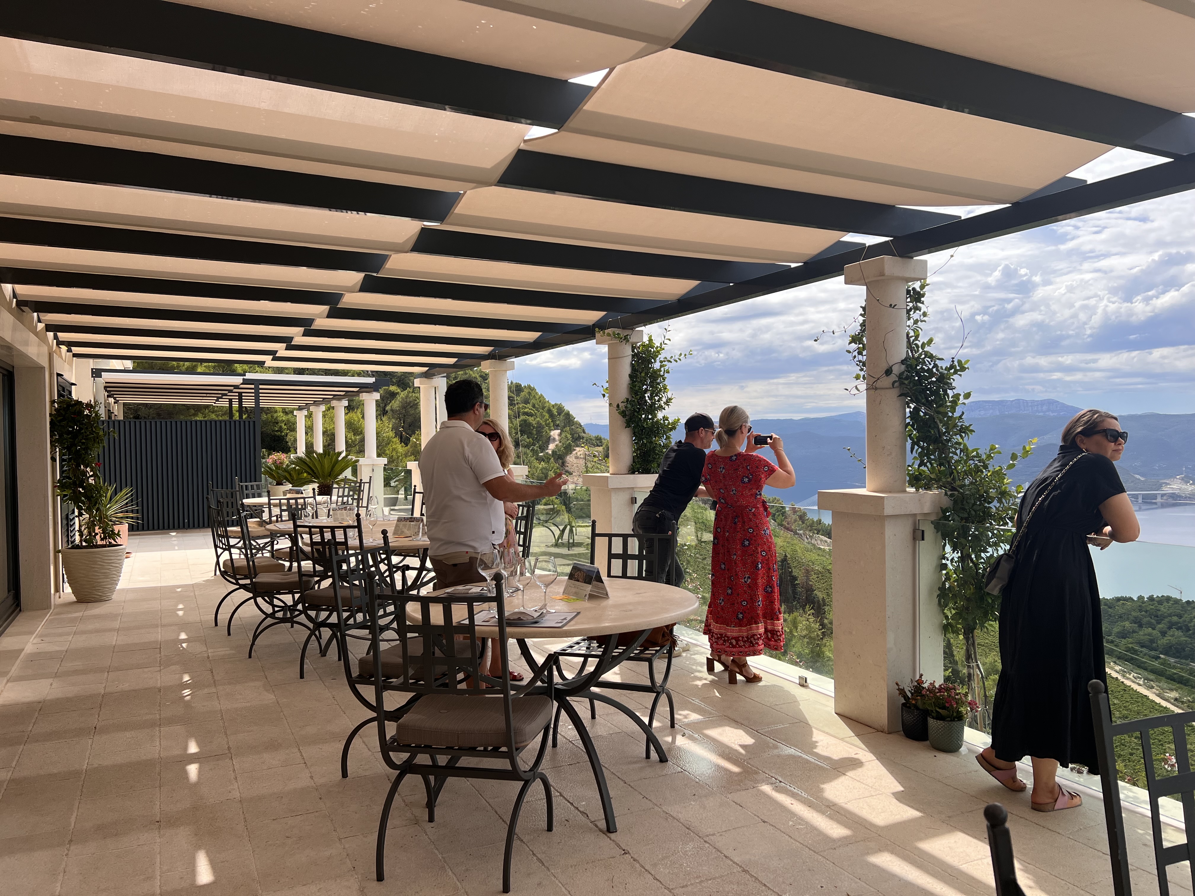 Weinprobe in den Weinbergen der Dubrovnik-Neretva-Region