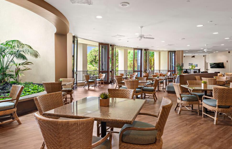 The-Outrigger-Kona-Resort-Spa-24.jpg
